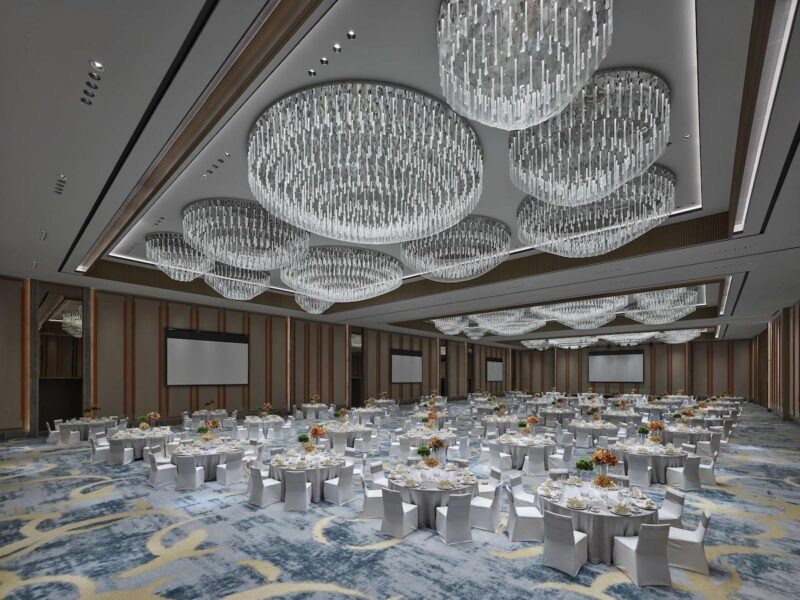 Ballroom 06