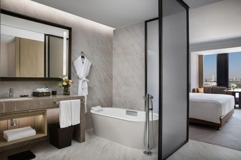 Hotel Bathroom 07
