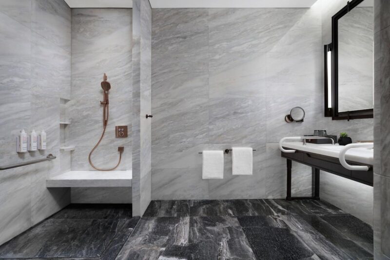 Hotel Bathroom 18