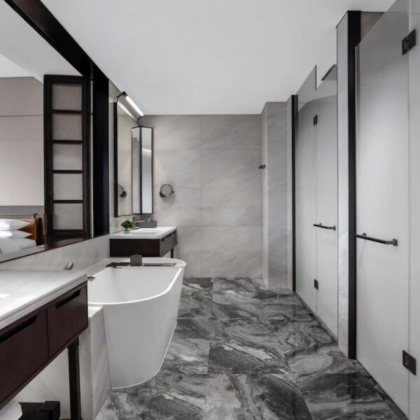 Hotel Bathroom 20