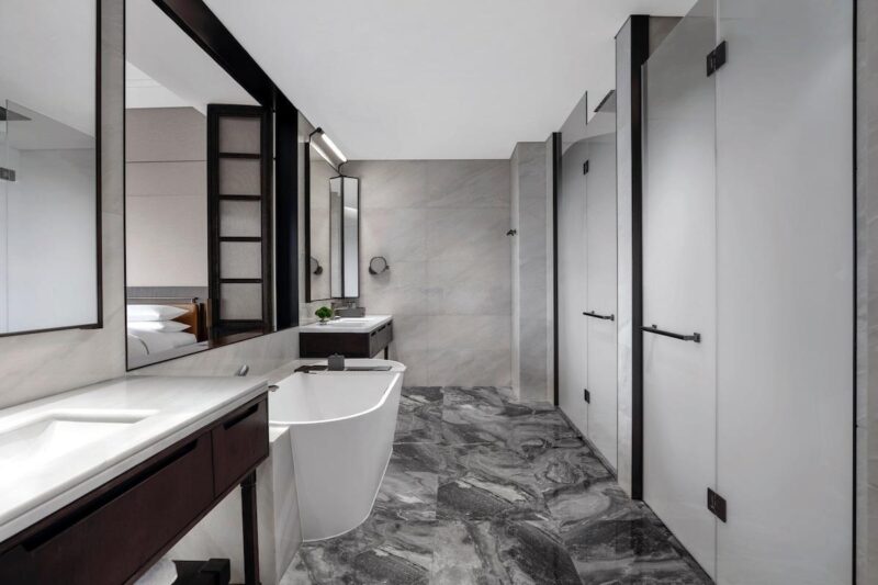 Hotel Bathroom 20