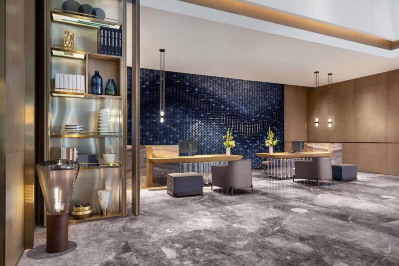Hotel Lobby 17