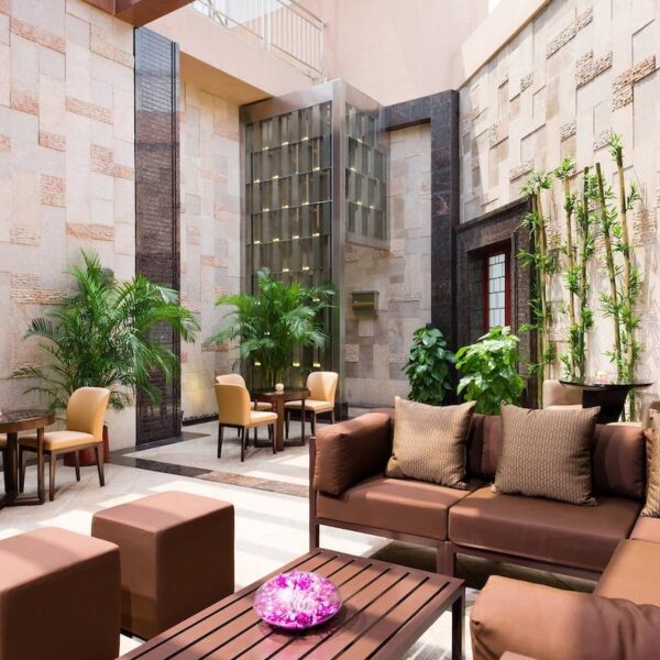 Hotel Lobby 24