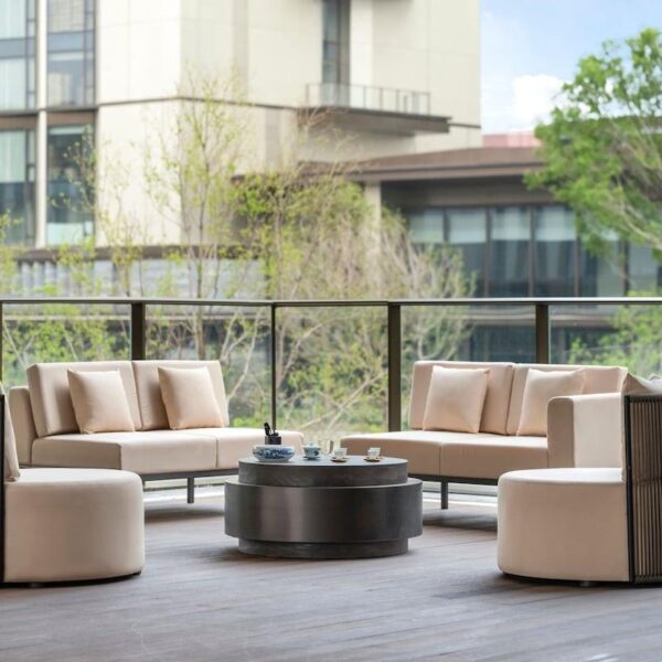 Hotel Lobby 25