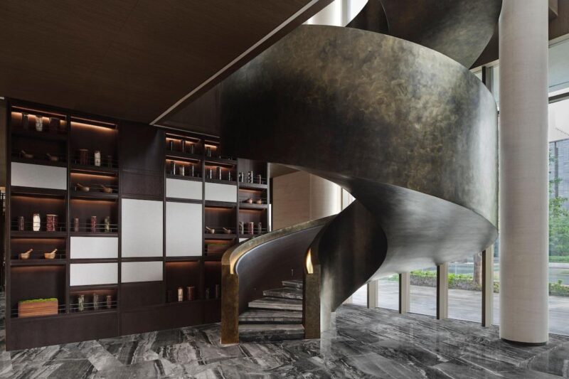 Hotel Lobby 35