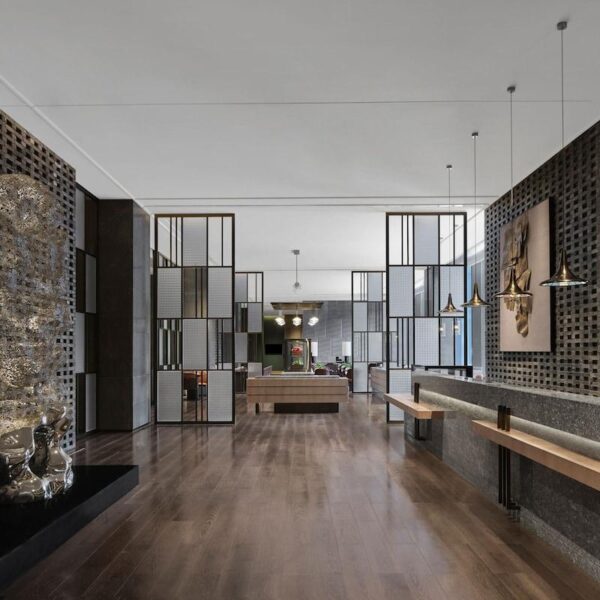 Hotel Lobby 36