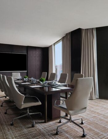 conference-room-05