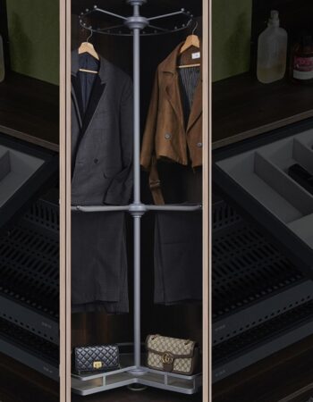 corner-hanger-and-basket